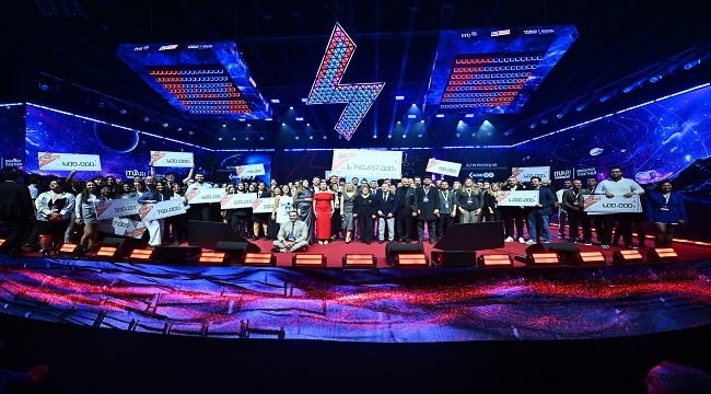 TÜRKİYE'NİN EN BÜYÜK GİRİŞİMCİLİK ETKİNLİĞİNDE 1,74 MİLYAR TL'Yİ AŞAN ÖDÜL VE YATIRIM AÇIKLANDI