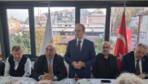 Üsküdar MİSİAD Şube Başkanı Burhan Makıroğlu Öğretmenleri Unutmadı