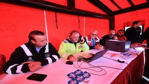 İBB'DEN EŞ ZAMANLI DEPREM VE ACİL DURUM TATBİKATI