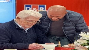 İZZET GÜNAY'IN "DELİKANLI" ROMANI İLGİ GÖRDÜ