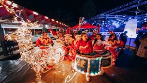 ŞEHRİN KALBİ "KÜÇÜKÇİFTLİK PARK'IN YENİ YIL KASABASI"NDA ATIYOR