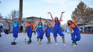 "SOKAK SANATÇILARI FESTİVALİ" SANATÇILARI İSTANBULLULAR'LA BULUŞTURDU