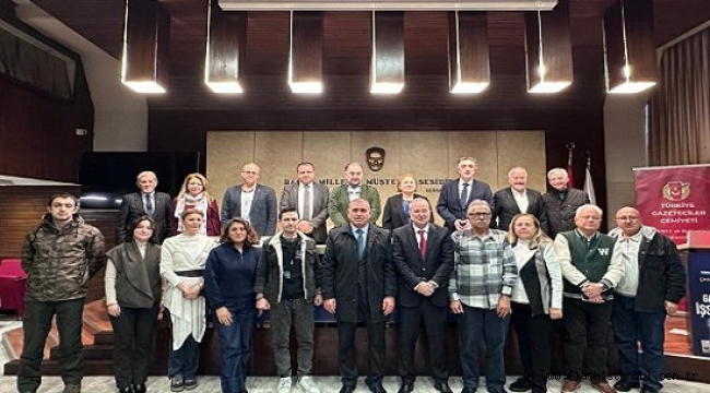 "BASINDA SİSTEMATİK İŞTEN ÇIKARMA İFADE ÖZGÜRLÜĞÜNÜN TOPLU TASFİYESİDİR"