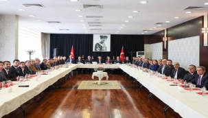 CHP GÜNEY VE GÜNEYDOĞU İL BAŞKANLARI ÖZGÜR ÖZEL BAŞKANLIĞINDA TOPLANDI