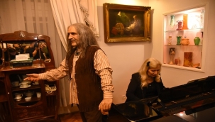 BARIŞ MANÇO VEFATININ 27'NCİ YILINDA KADIKÖY'DE ANILDI