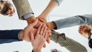 ŞİRKETLER ARASINDA PSİKOLOJİK GÜVEN UÇURUMU VAR