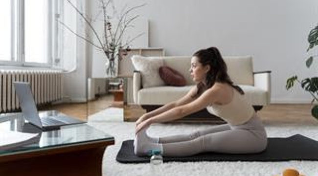 "BİLİNÇSİZ EV EGZERSİZLERİ KAS-İSKELET YARALANMALARINI ARTIYOR"