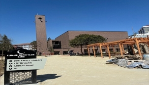 ELMALILI HAMDİ YAZIR CAMİİ İBADETE AÇILDI