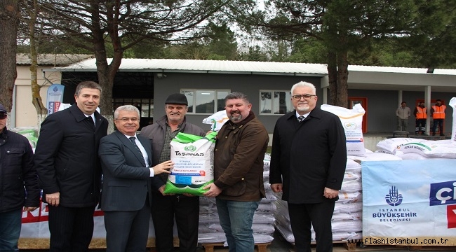 İBB'DEN ÇİFTÇİLERE TOHUM VE HASAT MAKİNESİ DESTEĞİ