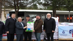 İBB'DEN ÇİFTÇİLERE TOHUM VE HASAT MAKİNESİ DESTEĞİ