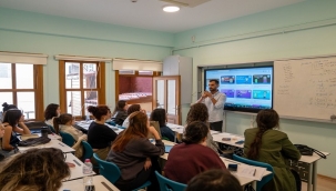 İBB GENÇLİK OFİSLERİNDE İLK DÖNEM EĞİTİMLERİ BAŞLADI