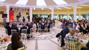 İŞ İNSANLARI İBB'NİN İFTARINDA BİR ARAYA GELDİ