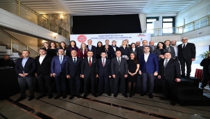 İSTANBUL'UN 17 İLÇESİNDE KADIN DESTEK HATTI SEFERBERLİĞİ