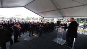 NURİ ASLAN SARAÇHANE'DE ÇALIŞANLARLA BAYRAMLAŞTI