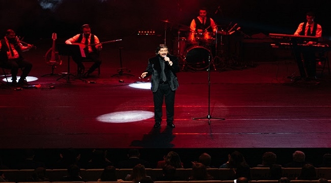 AHMET ŞAFAK BAKÜ'DE KONSER VERDİ