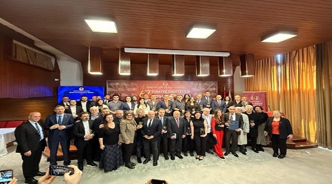 BAŞKAN MUNYAR: "CEZAEVİNDEKİ TUTUKLU GAZETECİLERİN SERBEST BIRAKILMASINI İSTİYORUZ"