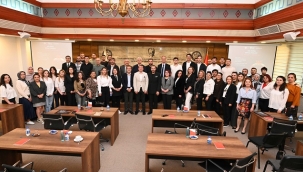 DENİZLİ'DE TİCARETİN YENİ DİLİ DİJİTALLEŞME OLACAK