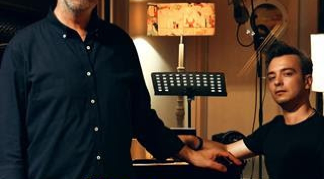 HÜSNÜ ARKAN VE DENGİN CEYHAN SEVENLERİYLE BULUŞUYOR