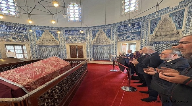 KANUNİ SULTAN SÜLEYMAN KABRİ BAŞINDA ANILDI