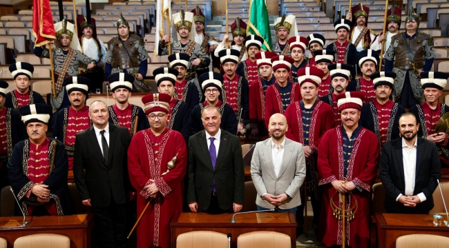 MEHTERAN TAKIMI SARAÇHANE'DE