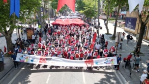 19 MAYIS RUHU KADIKÖY SOKAKLARINDA
