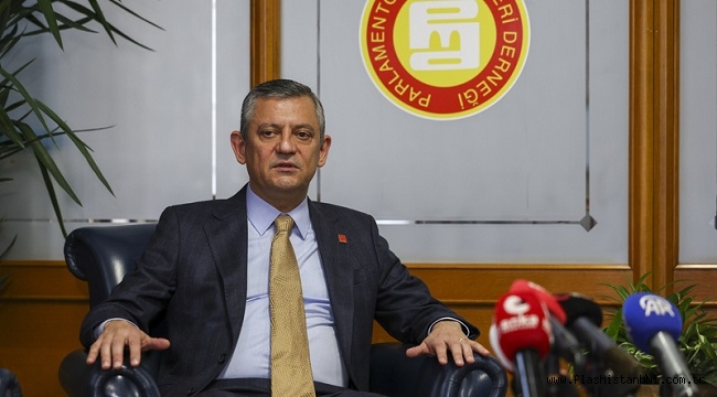 ÖZGÜR ÖZEL: "BASIN ÖZGÜR DEĞİLSE DEMOKRASİ NEFESSİZ KALIR"