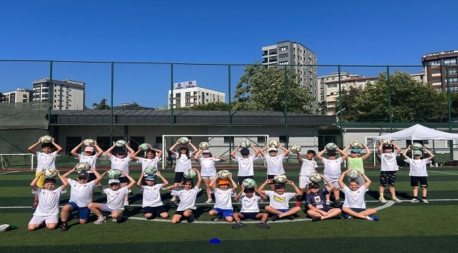 KADIKÖY BELEDİYESİ YAZ SPOR OKULU'NDA İKİNCİ DÖNEM BAŞLADI