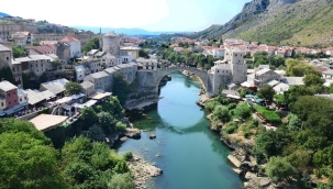 SAVAŞIN, DİRENİŞİN VE KÜLLERİNDEN YENİDEN DOĞAN MOSTAR'IN HİKAYESİ